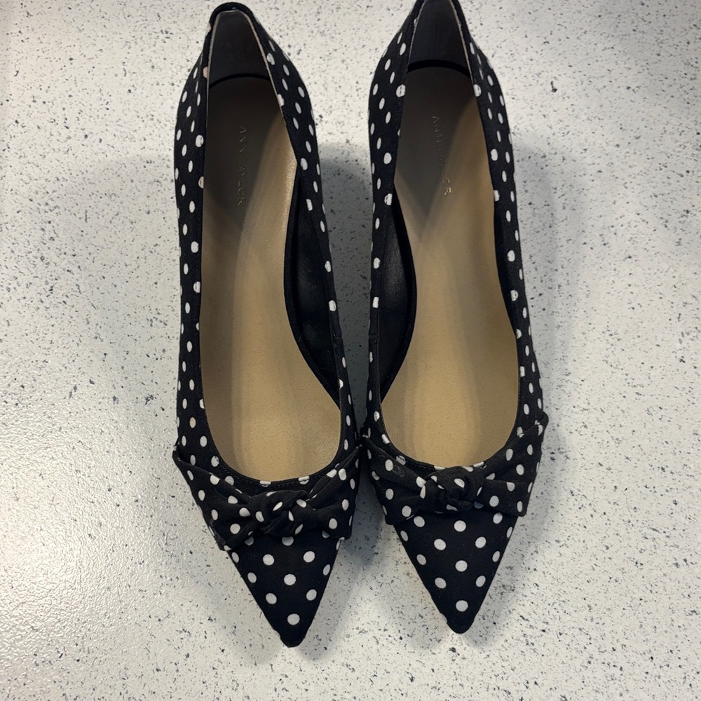 NWOB Ann Taylor Polka Dot Kitten Heels